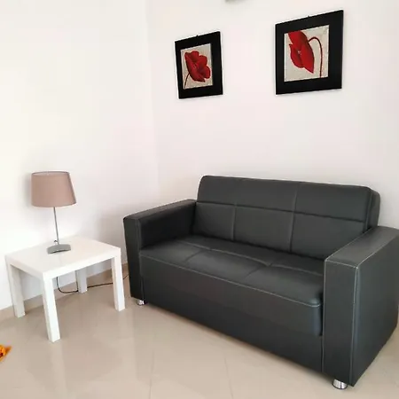 White House Apartment *